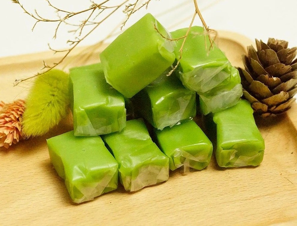 Sweet as Viet Nam coconut candies